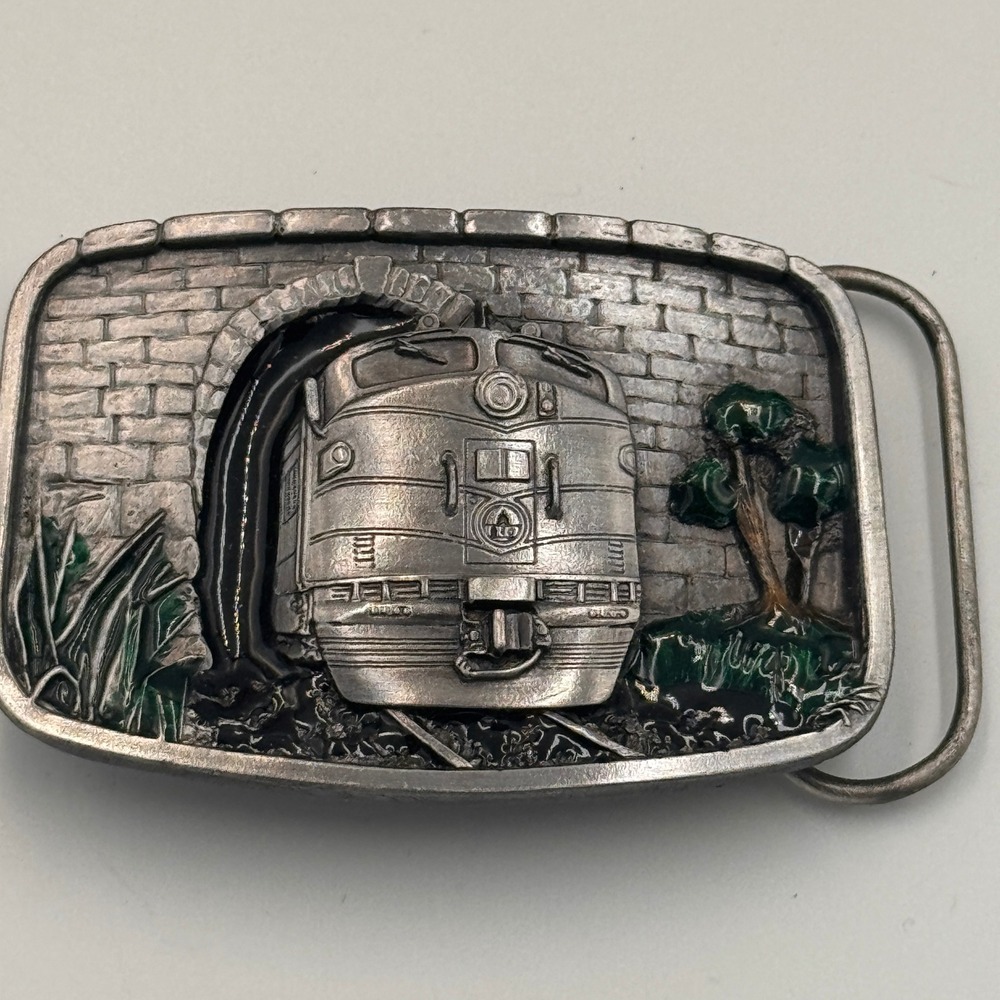 Vintage 1987 Bergamot Pewter Train Locomotive Belt Buckle X-45 Made in USA 3D